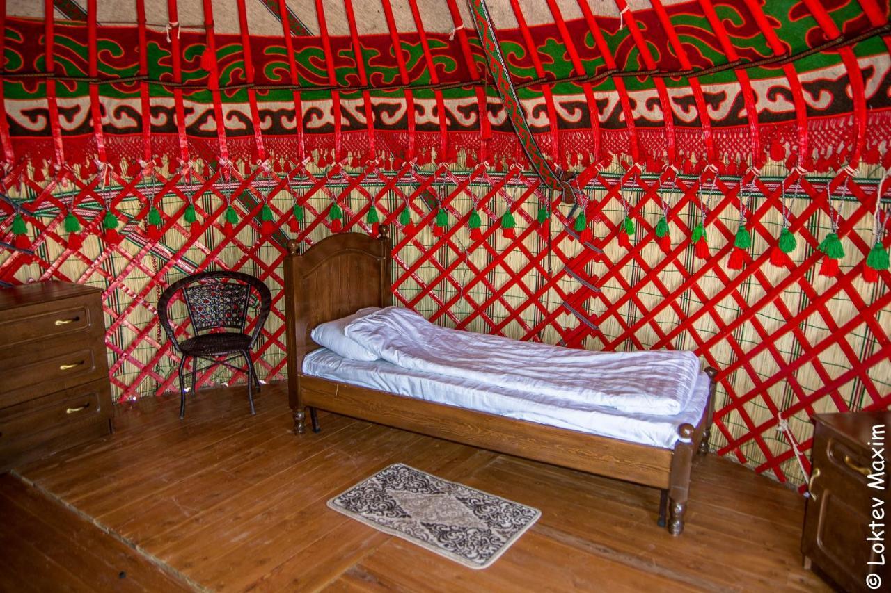 Hotel Ethno Complex Oimo Tash Kaji-Say Exterior foto